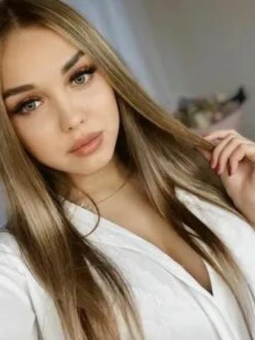 Агата Аппетитная Брюнетка фото 2